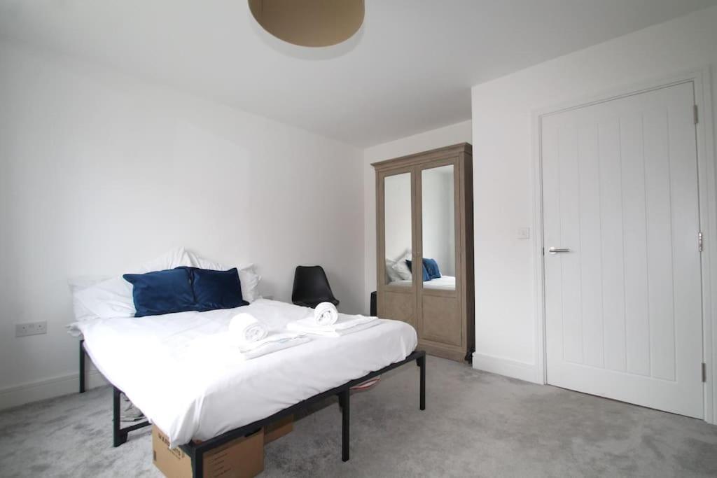 Broomfield Beaulieu Park - Sleeps 10 - Chelmsford别墅 外观 照片