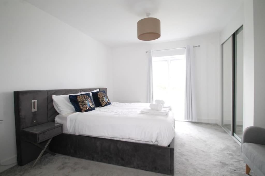 Broomfield Beaulieu Park - Sleeps 10 - Chelmsford别墅 外观 照片