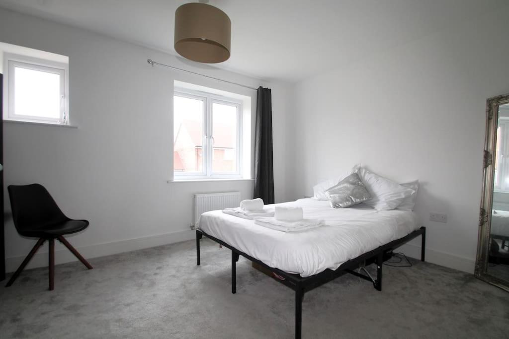 Broomfield Beaulieu Park - Sleeps 10 - Chelmsford别墅 外观 照片