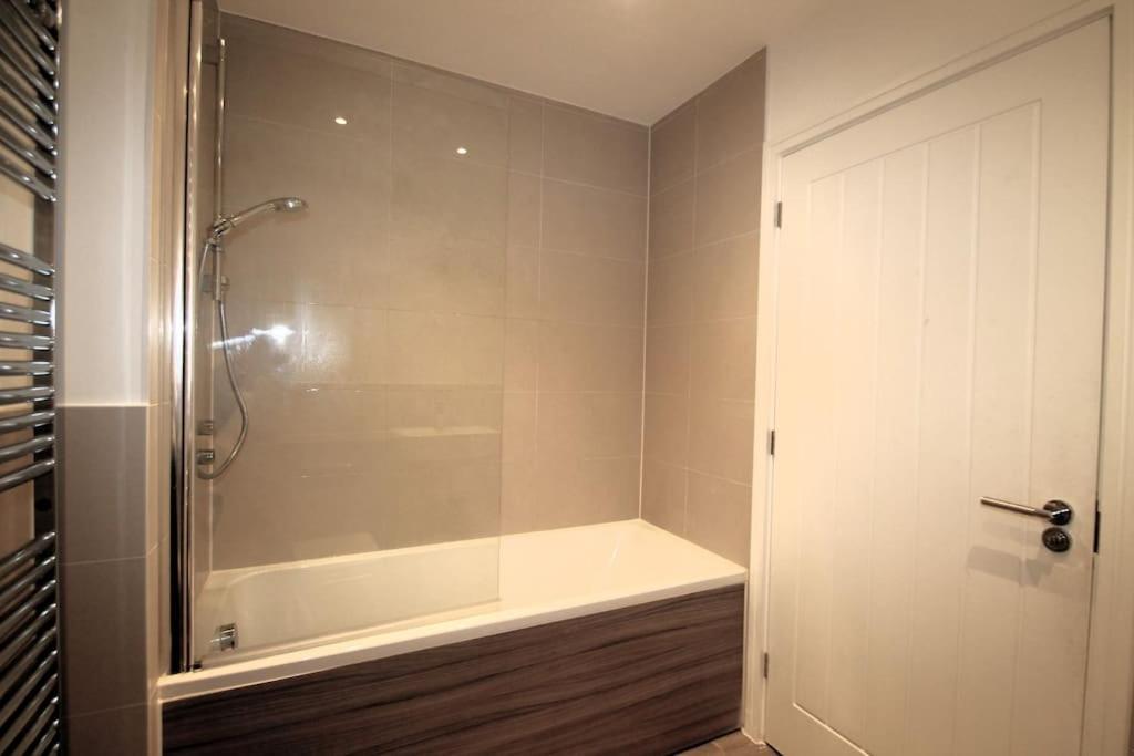 Broomfield Beaulieu Park - Sleeps 10 - Chelmsford别墅 外观 照片